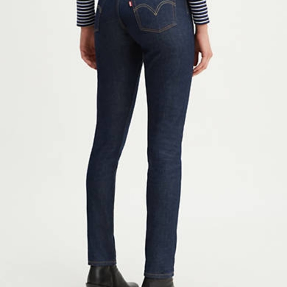 Levi's Skinny Jeans - Picture 2 of 7